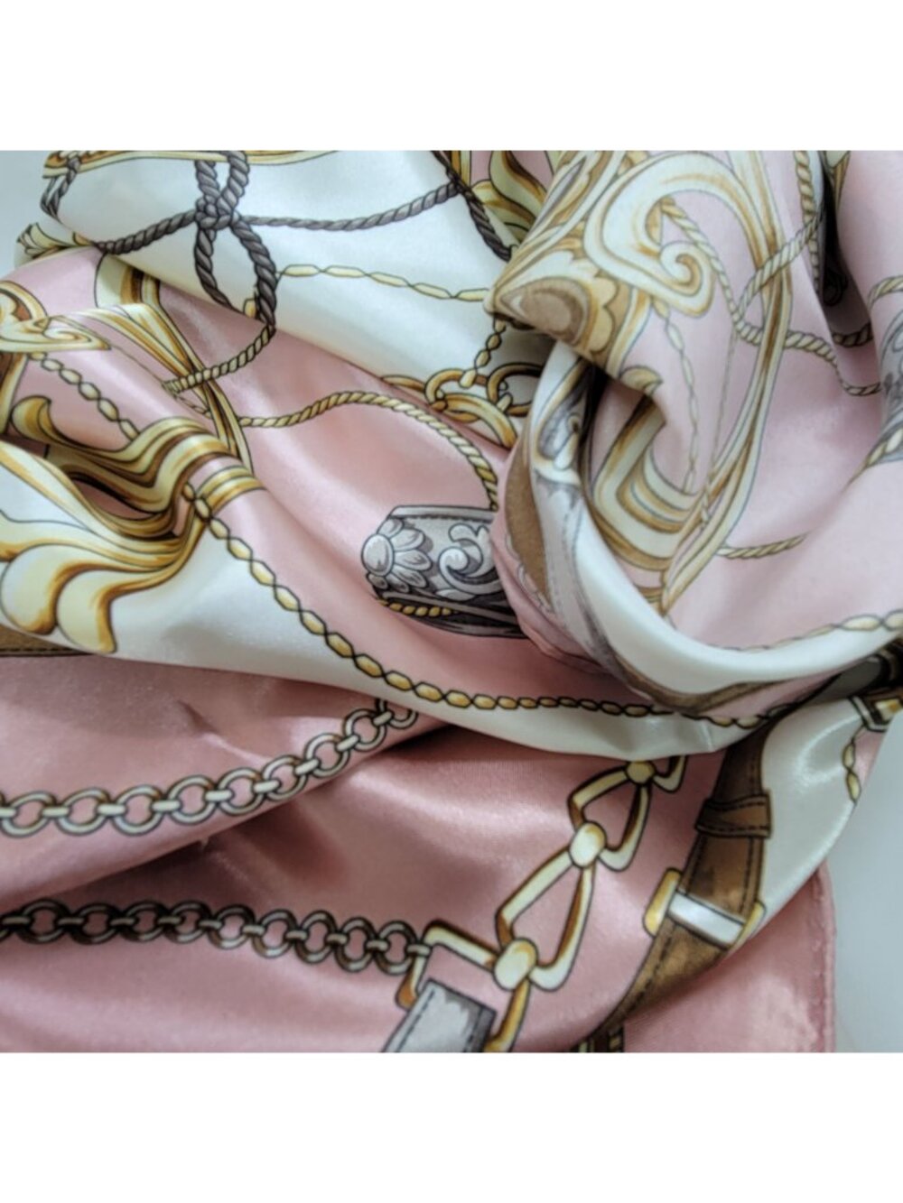 ✨Elegant Bandana Square Silky Scarf PINK Geometric Versatile Soft Luxury hijab✨ - Picture 5 of 6